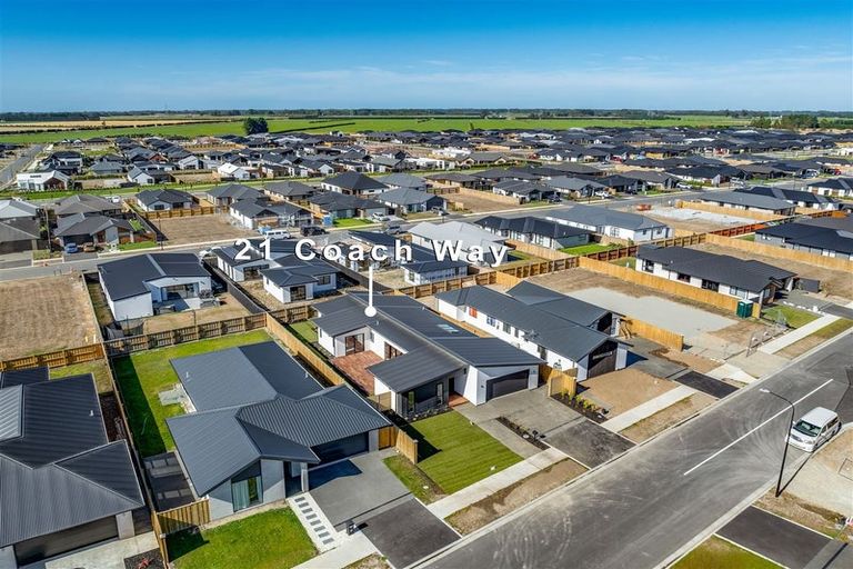 Photo of property in 21 Coach Way, Rolleston, 7614