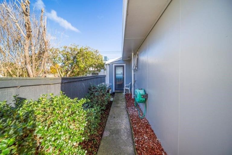 Photo of property in 2a Erin Street, Hawera, 4610