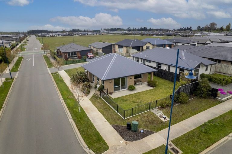 Photo of property in 18 Kawari Drive, Pegasus, 7612