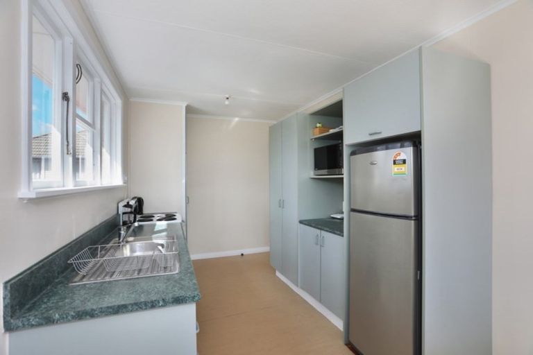 Photo of property in 13 Ward Street, Bulls, 4818