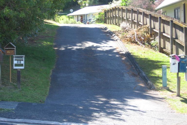 Photo of property in 2/66 Langana Avenue, Browns Bay, Auckland, 0630