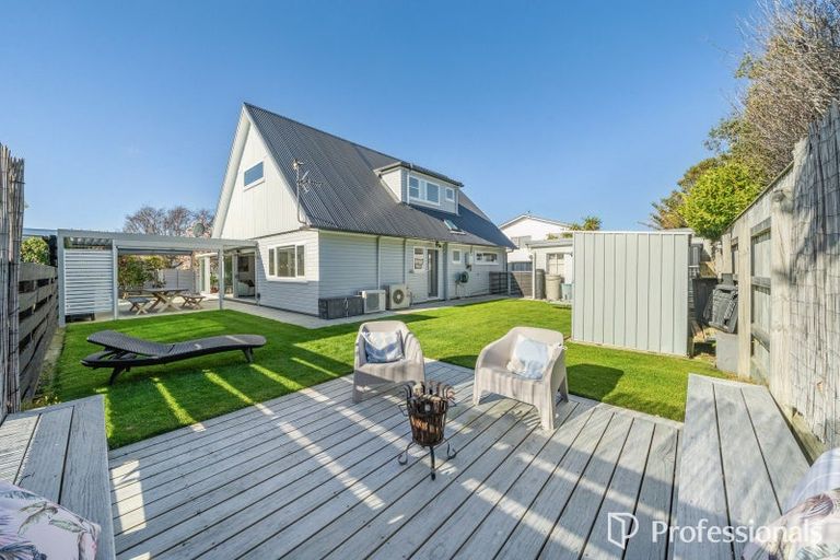 Photo of property in 32 Orr Crescent, Hutt Central, Lower Hutt, 5011