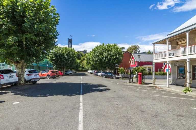 Photo of property in 2b South Street, Nelson, 7010