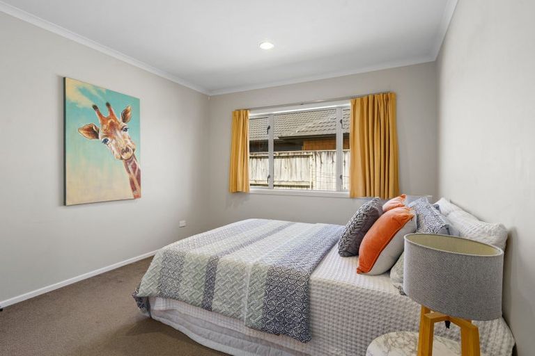 Photo of property in 25 Jasmine Place, Cambridge, 3434