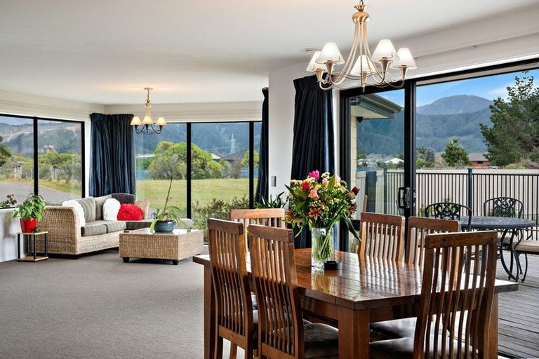 Photo of property in 37 Ocean View Crescent, Rarangi, Blenheim, 7273