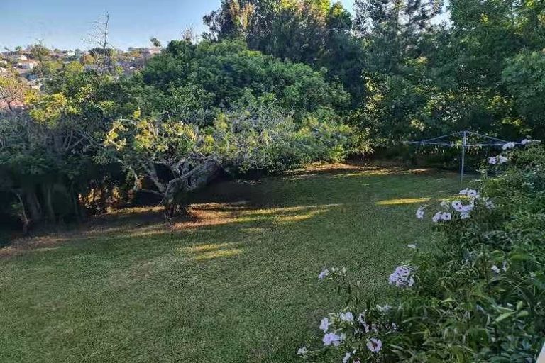 Photo of property in 6 Tableau Place, Totara Vale, Auckland, 0629