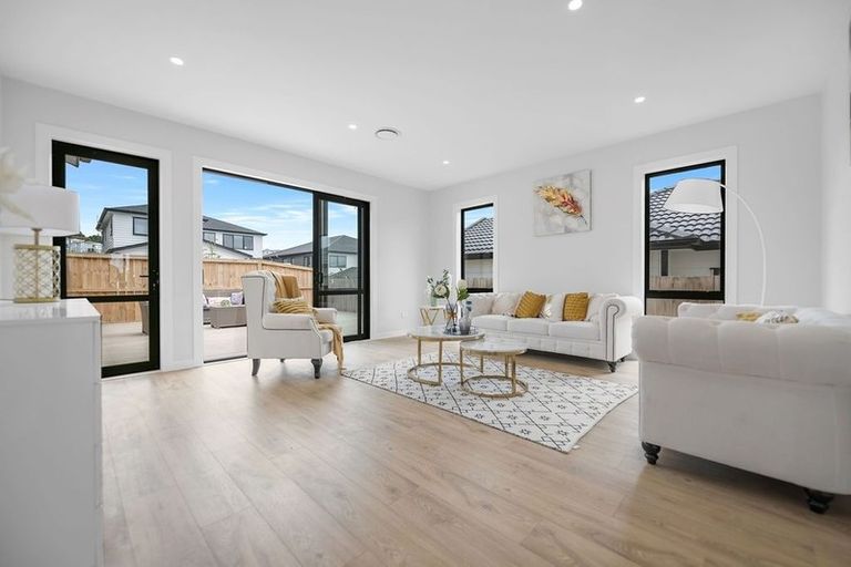 Photo of property in 97 Thomas Road, Flat Bush, Auckland, 2019