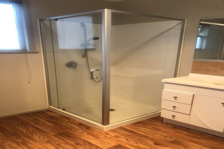 Photo of property in 136a Great South Road, Drury, 2113