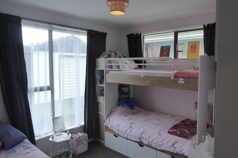 Photo of property in 19 Meadowbrook Drive, Cloverlea, Palmerston North, 4412