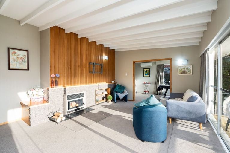 Photo of property in 18 Colquhoun Street, Glenross, Dunedin, 9011