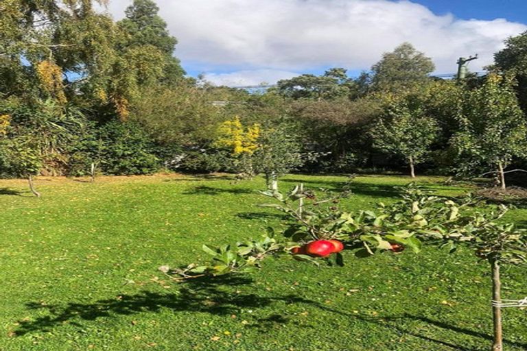 Photo of property in 4 Tau Crescent, Diamond Harbour, 8972