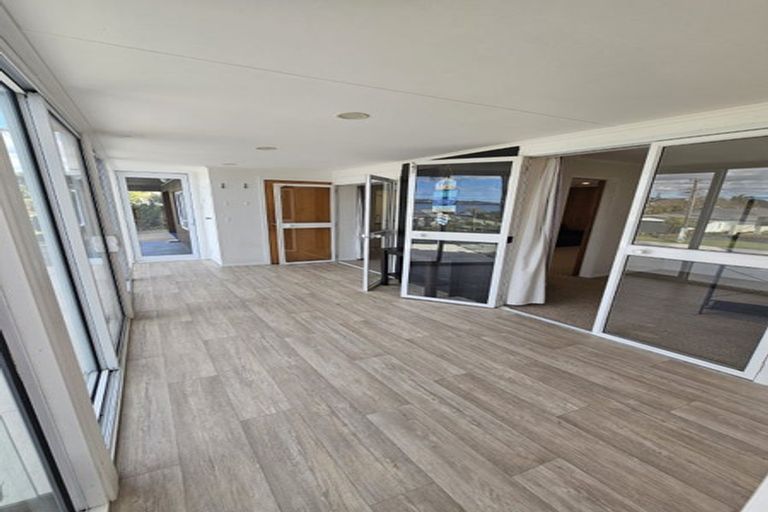 Photo of property in 74 Churchill Road, Cockle Bay, Auckland, 2014