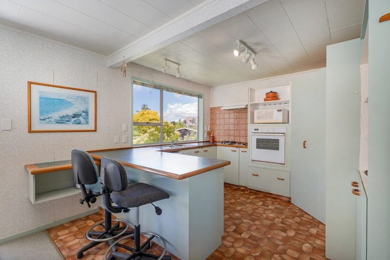 Photo of property in 11 Parkland Place, Whitianga, 3510