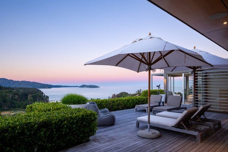 Photo of property in 166 Kaiteriteri-sandy Bay Road, Kaiteriteri, Motueka, 7197