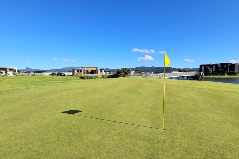 Photo of property in 107 Mahoe Place, Matarangi, Whitianga, 3592