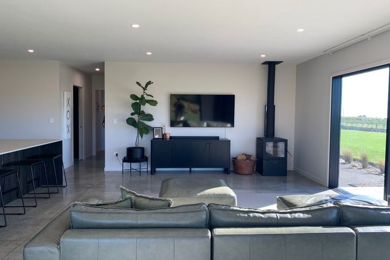 Photo of property in 187 Korito Road, Korito, New Plymouth, 4371