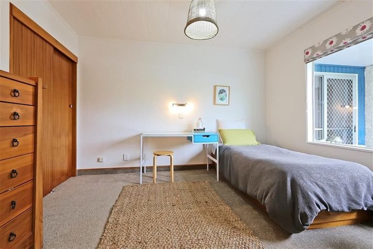 Photo of property in 3 D'arcy Place, Taradale, Napier, 4112