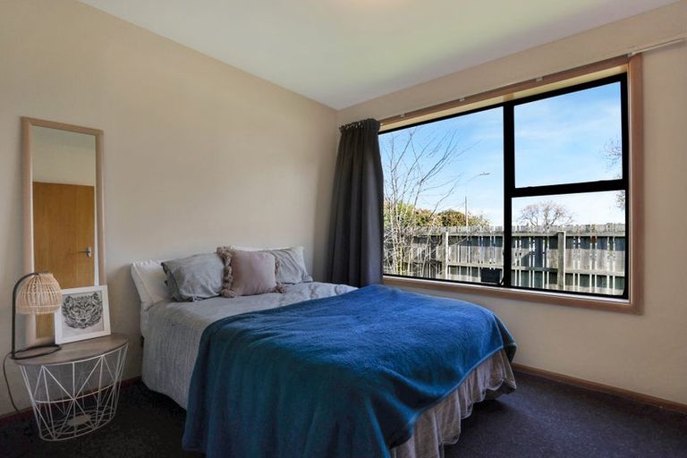Photo of property in 17 Mona Square, Ashburton, 7700