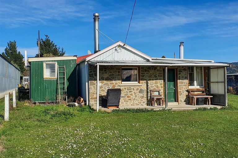Photo of property in 199 High Street, Waimate, 7924