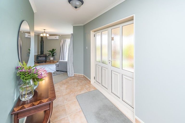 Photo of property in 15 Perrett Drive, Otamatea, Whanganui, 4500