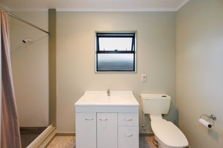 Photo of property in 16 Delta Place, Milson, Palmerston North, 4414