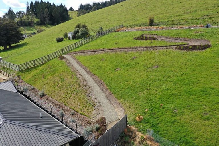 Photo of property in 24 Genia Drive, Wakefield, 7025