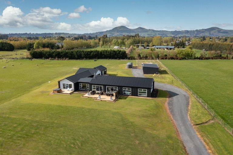 Photo of property in 165 Tirohanga Road, North Taieri, Mosgiel, 9092