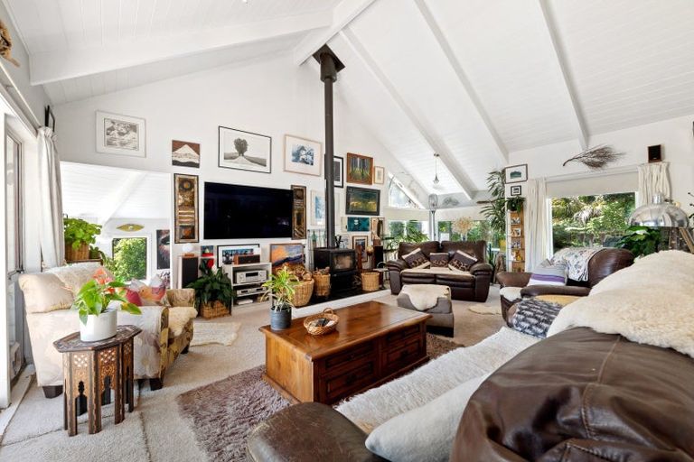 Photo of property in 75 Morley Street, New Plymouth, 4310