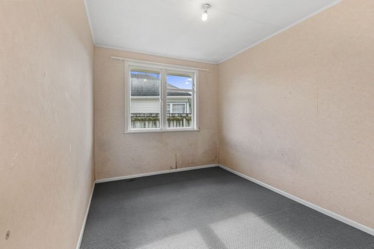 Photo of property in 2/352 Oxford Terrace, Avalon, Lower Hutt, 5011