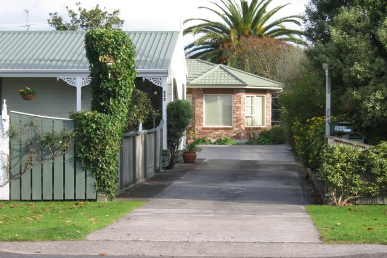 Photo of property in 294b Te Moana Road, Waikanae, 5036