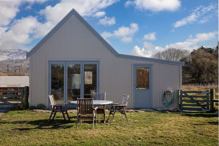 Photo of property in 139 Chapman Road, Earnscleugh, Alexandra, 9391