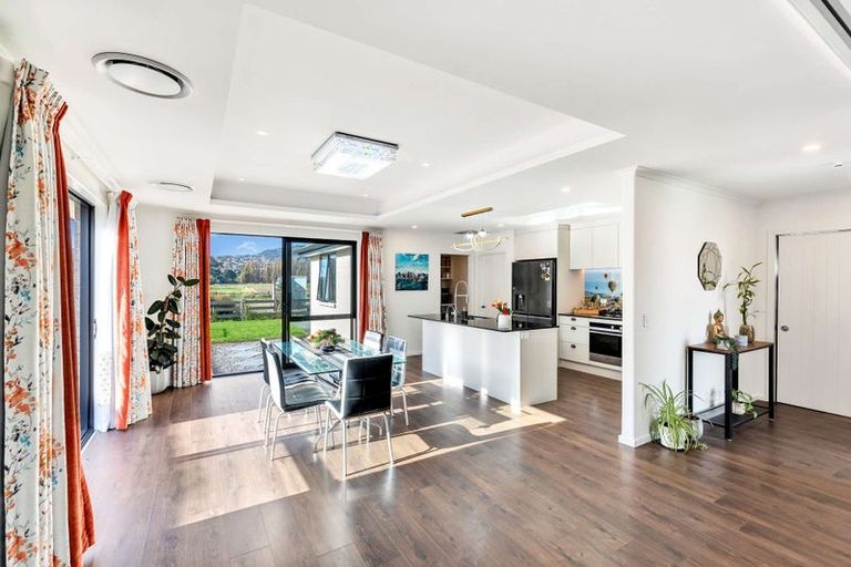 Photo of property in 5 Navarra Road, Halswell, Christchurch, 8025