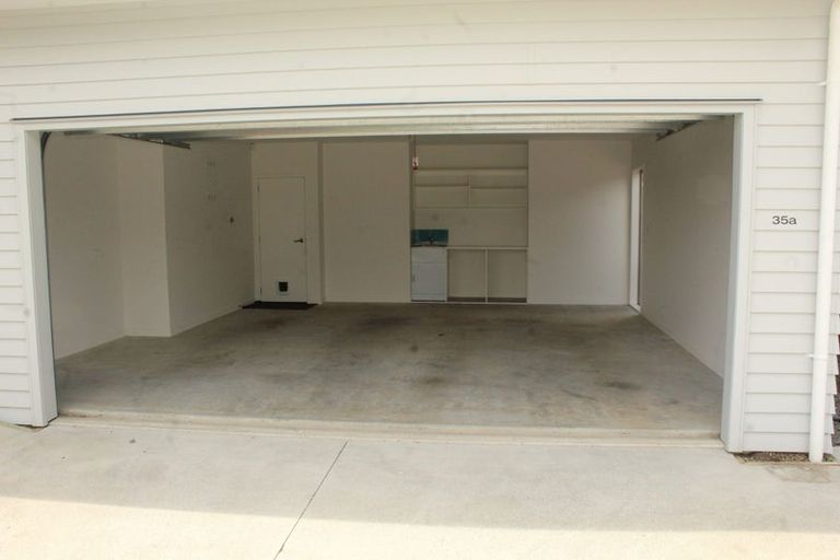 Photo of property in 35a Gledstane Road, Stanmore Bay, Whangaparaoa, 0932