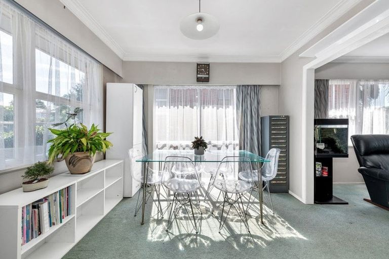 Photo of property in 6 Pegler Drive, Howick, Auckland, 2014