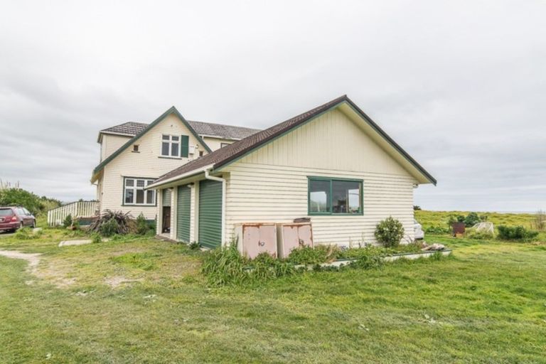 Photo of property in 55 Kapiti Lane, Otaki Beach, Otaki, 5512