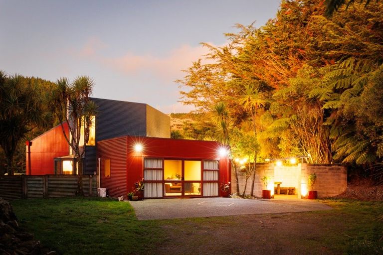 Photo of property in 631 Pahiatua Aokautere Road, Aokautere, Palmerston North, 4471