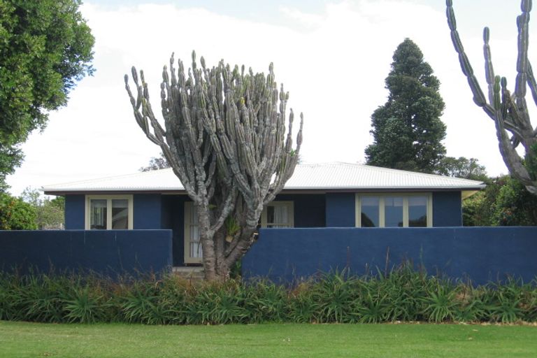 Photo of property in 11 Roretana Drive, Athenree, Katikati, 3177