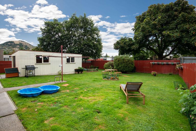 Photo of property in 16 Argyle Street, Mosgiel, 9024