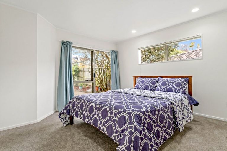 Photo of property in 1/238 Botany Road, Golflands, Auckland, 2013