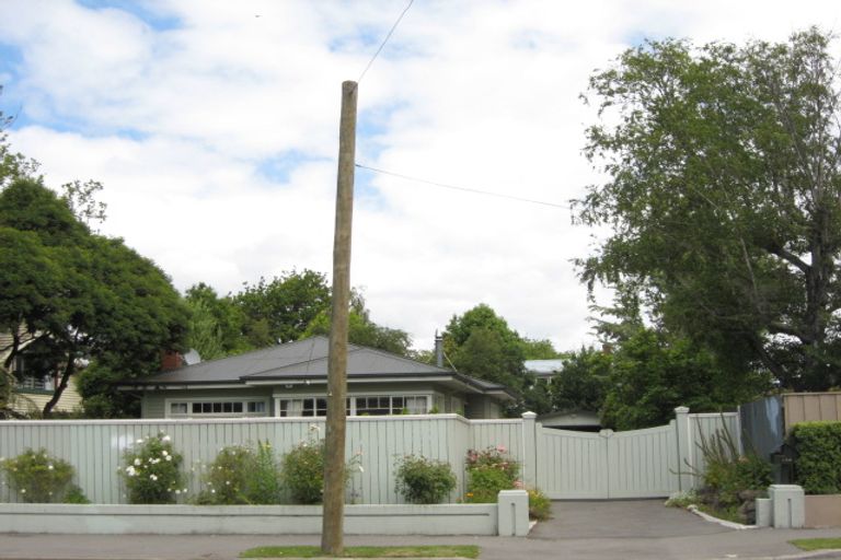 Photo of property in 106 Opawa Road, Opawa, Christchurch, 8023
