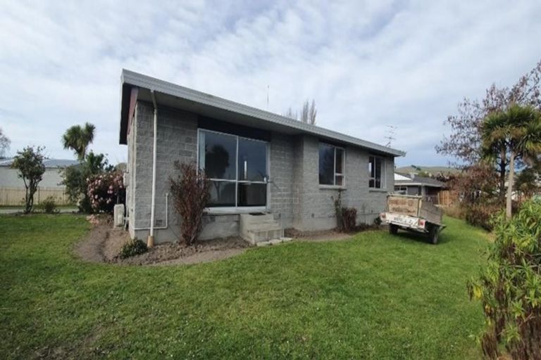 Photo of property in 19 Stacey Place, Woolston, Christchurch, 8062