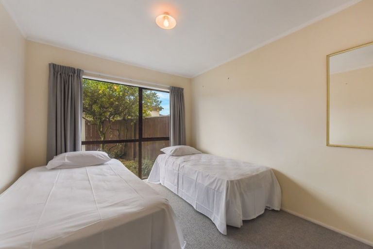 Photo of property in 1/12 Stead Crescent, Stoke, Nelson, 7011