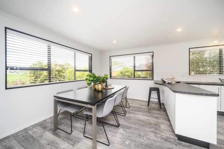 Photo of property in 20 Kentucky Way, Awapuni, Palmerston North, 4412