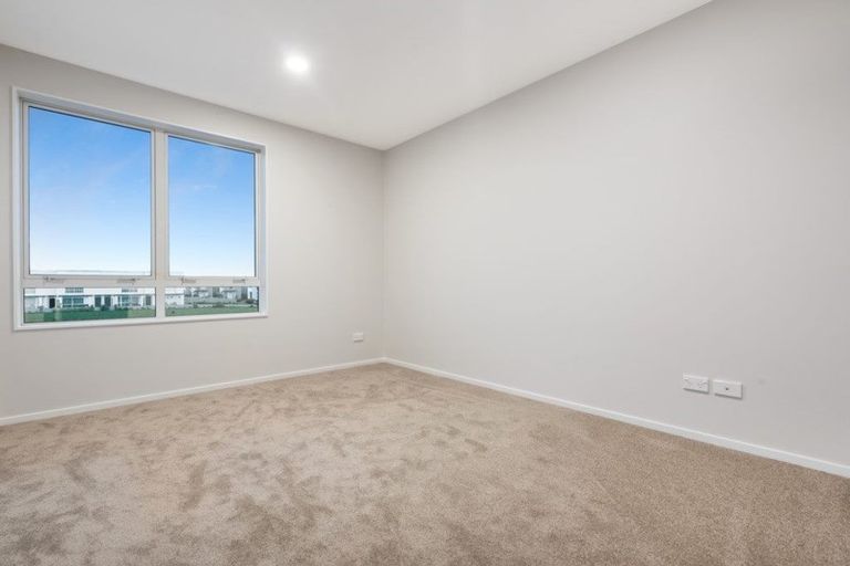 Photo of property in 56 Kauri Heart Avenue, Takanini, 2112