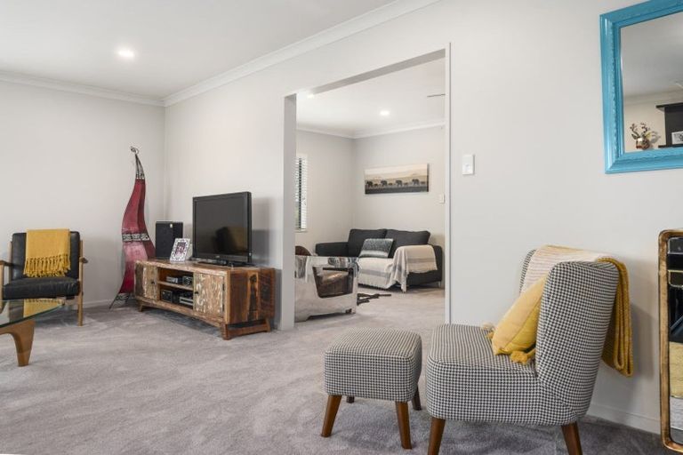 Photo of property in 35 Elmbridge Place, Owhata, Rotorua, 3010