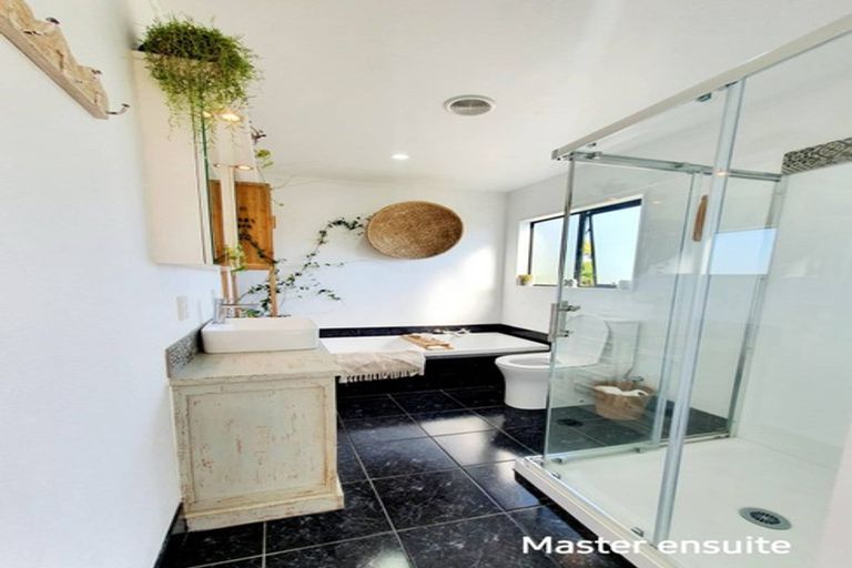 Photo of property in 97 Rogers Road, Bay View, Napier, 4104