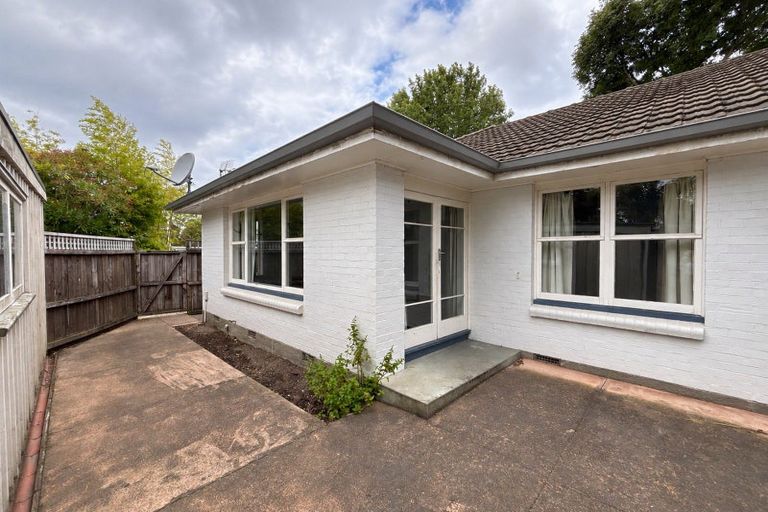 Photo of property in 24 Derby Street, St Albans, Christchurch, 8014