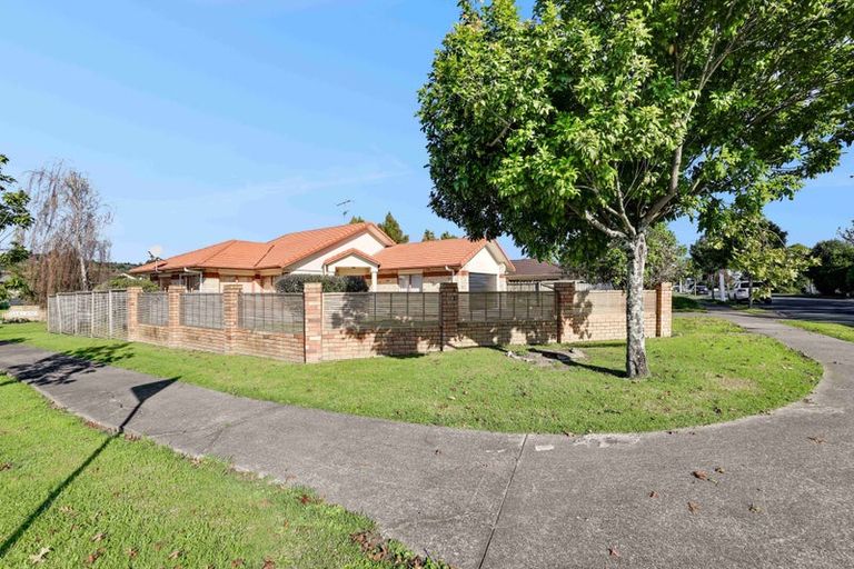 Photo of property in 120 Dominion Road, Papakura, 2110