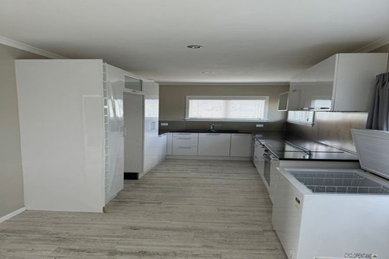 Photo of property in 33 Clark Road, Pahurehure, Papakura, 2113