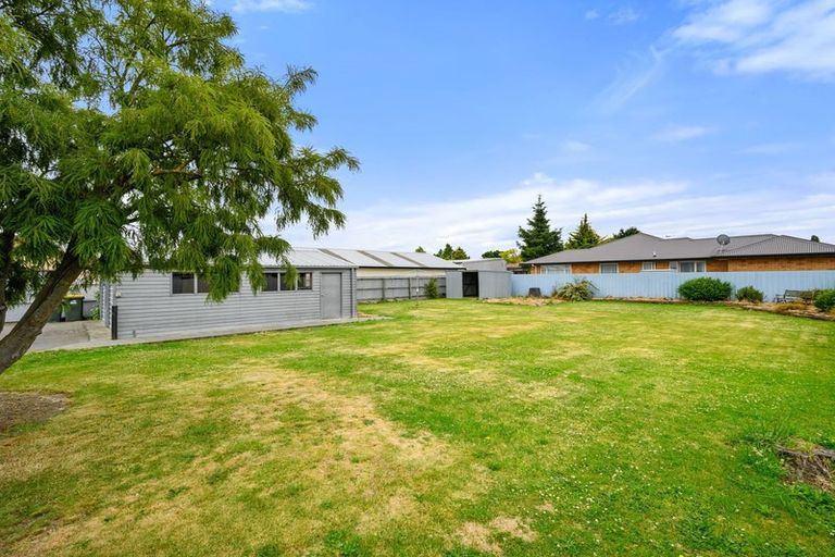 Photo of property in 72 Mcmurdo Street, Tinwald, Ashburton, 7700